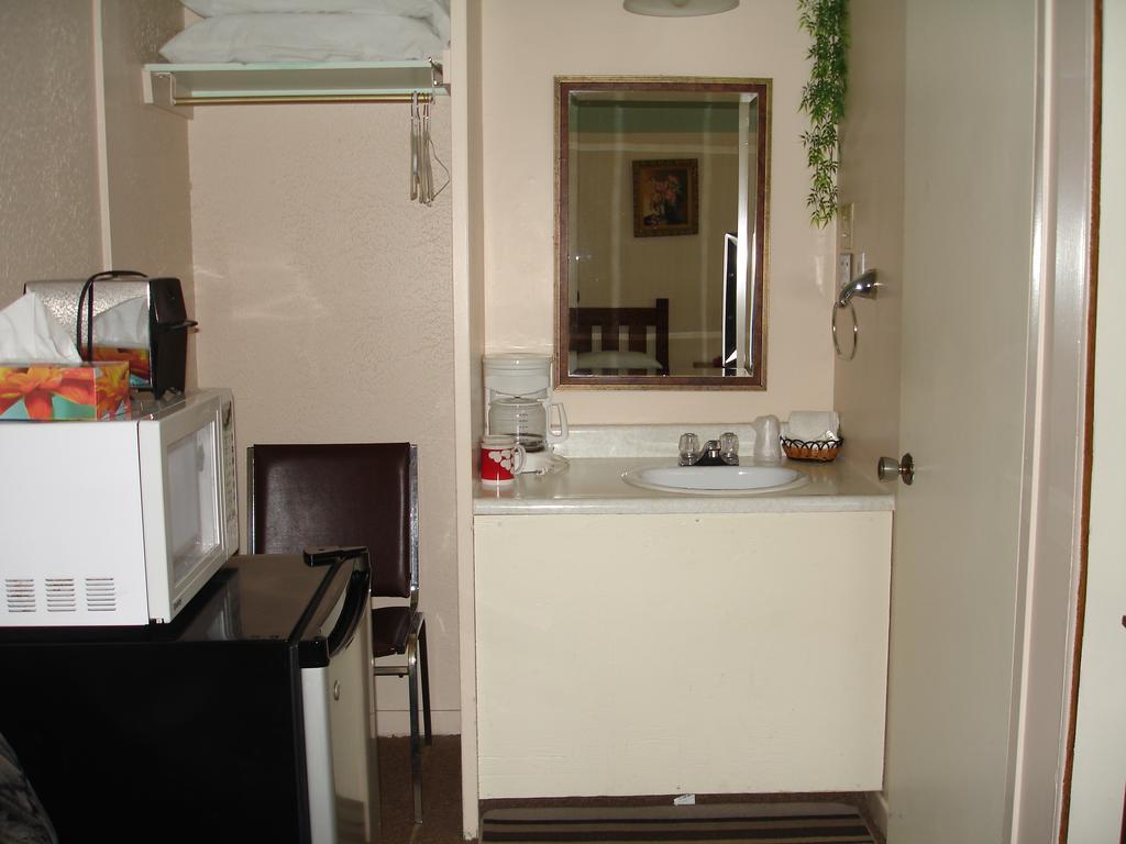 Motel Belair Rigaud Pokoj fotografie
